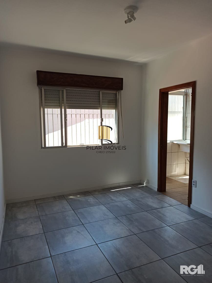 Ótimo apartamento à venda no bairro Menino Deus, em Porto Alegre.