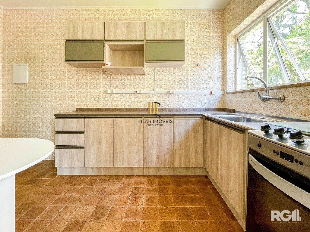 APARTAMENTO DE 84M², 2 DORMITÓRIOS, 1 VAGA - BAIRRO AUXILIADORA