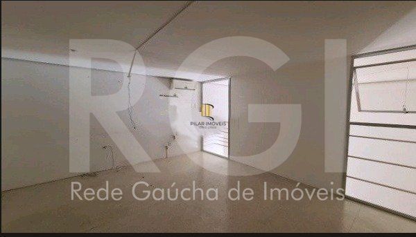 Loja para Venda - 180m², 0 dormitórios, 1 vaga - Menino Deus