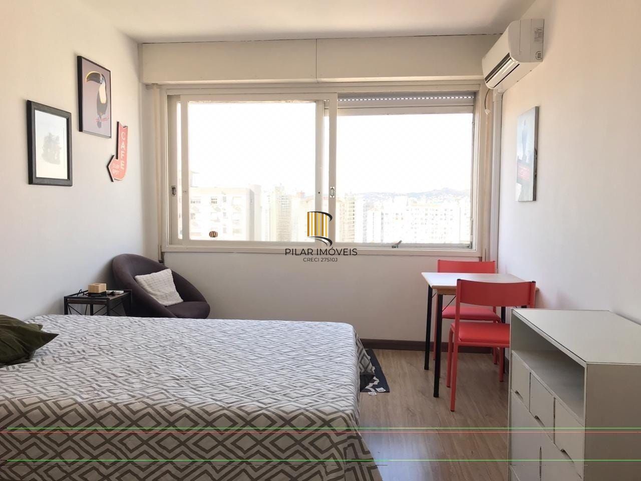 🏙️ Procurando um investimento com alto retorno? Este JK no Centro Histórico de Porto Alegre é perfeito para Airbnb! 🏡