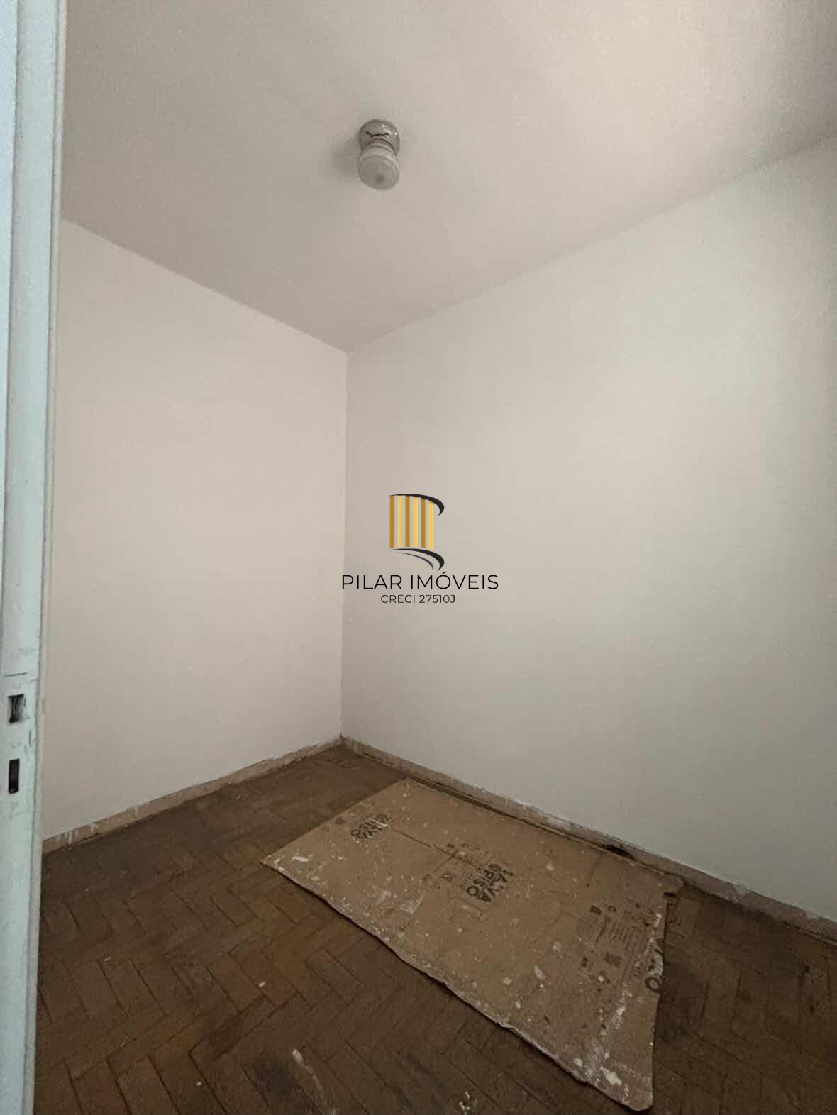 Apartamento 3 dormtórios de frente  bairro Bom Fim- Porto Alegre