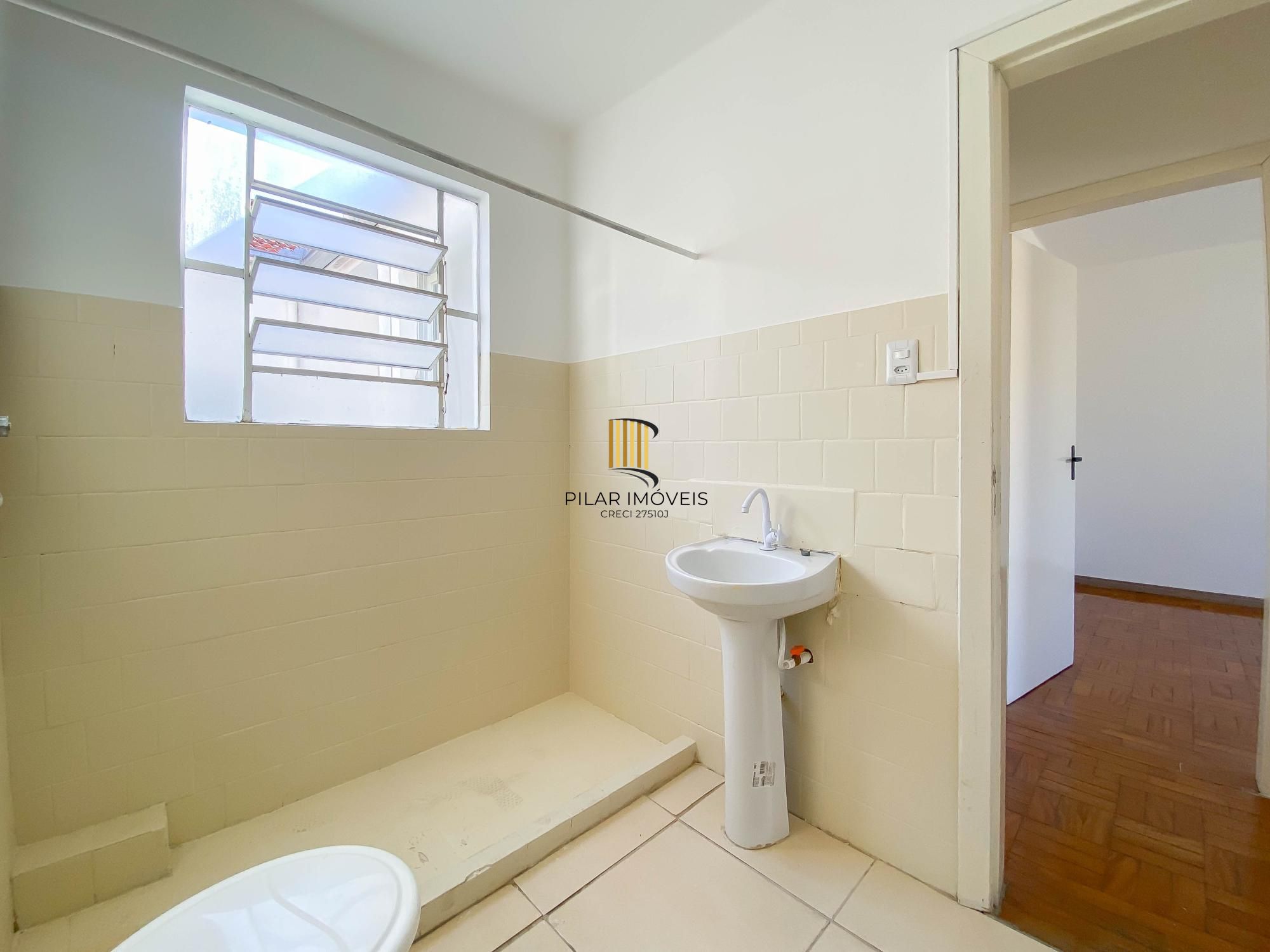 APARTAMENTO 2 DORMITÓRIOS - BAIRRO AZENHA