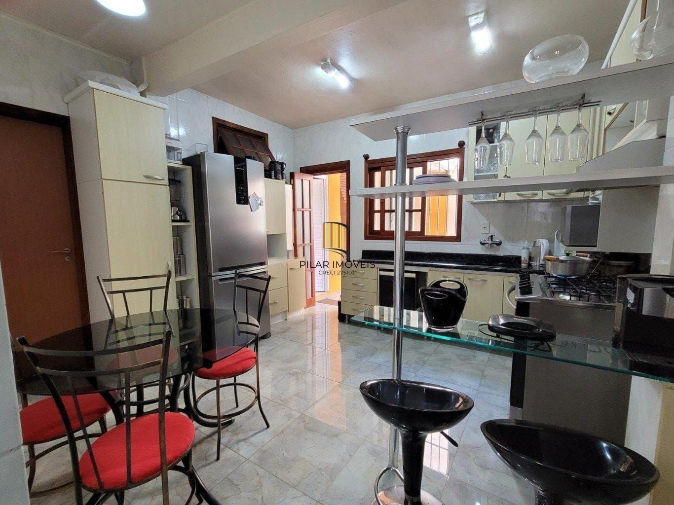 🏡 Seu novo lar espera por você na Av. Ceará!