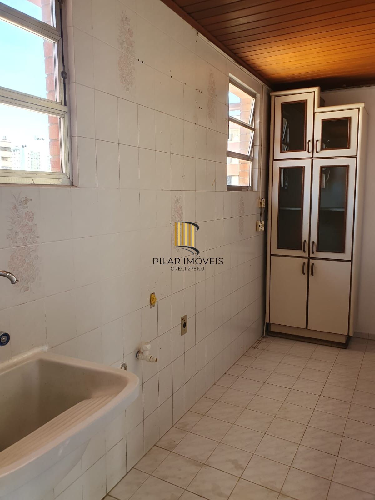Apartamento 3 dormitórios no bairro Santana