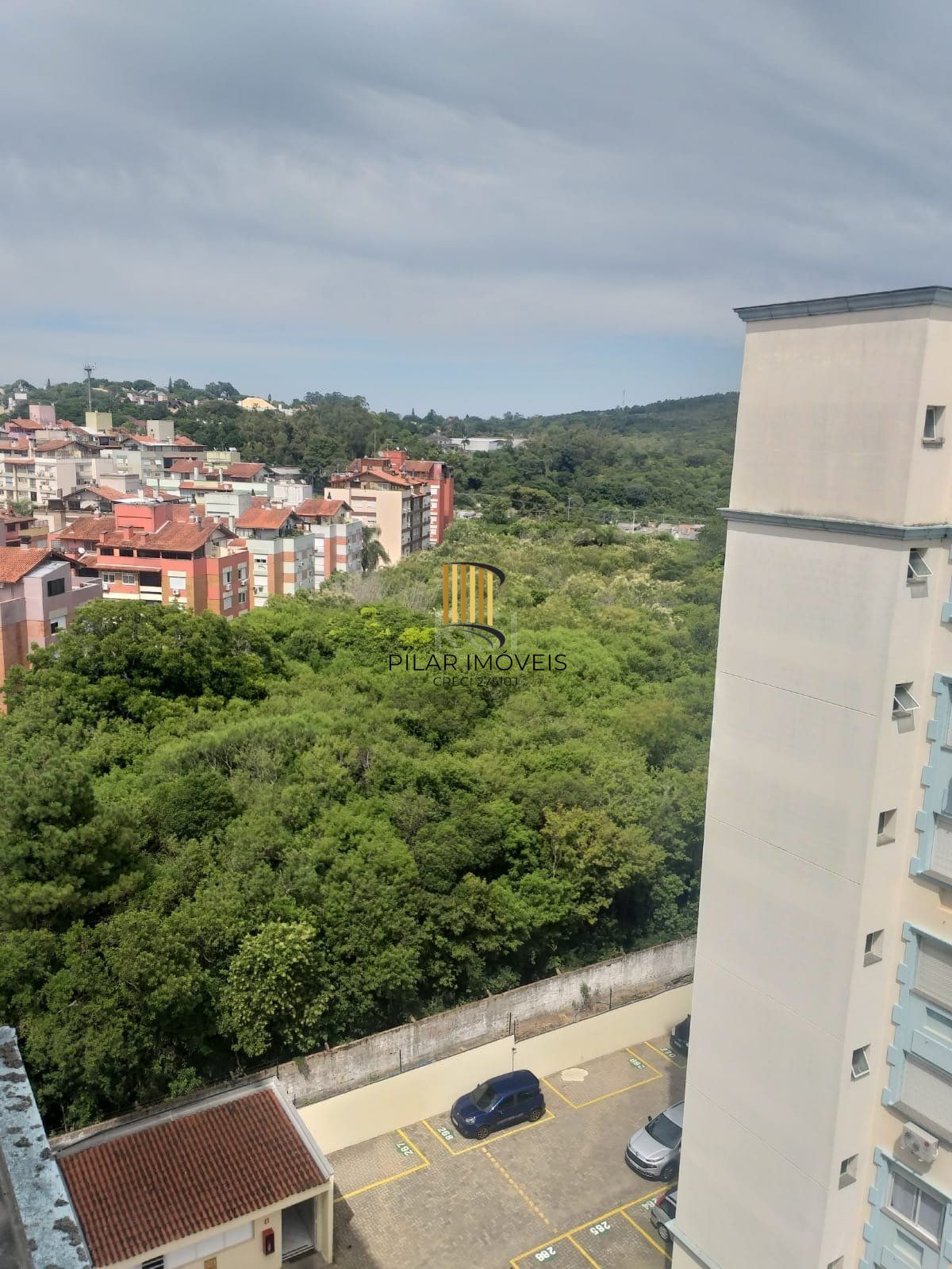 Cobertura para Venda - 134.45m², 3 dormitórios, sendo 1 suites, 2 vagas - Cavalhada