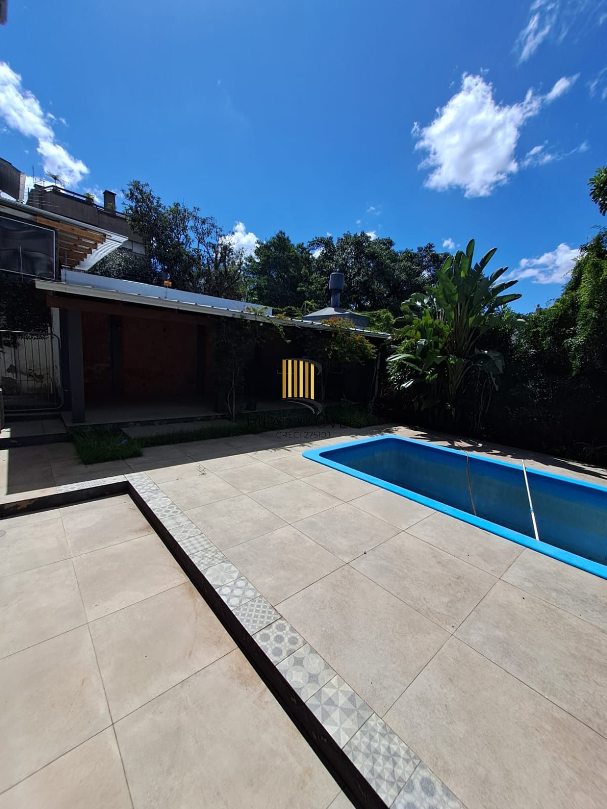 Casa 3 dormitórios no bairro Auxiliadora