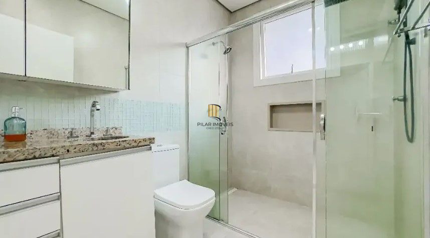 Casa 4 dormitórios no bairro Partenon