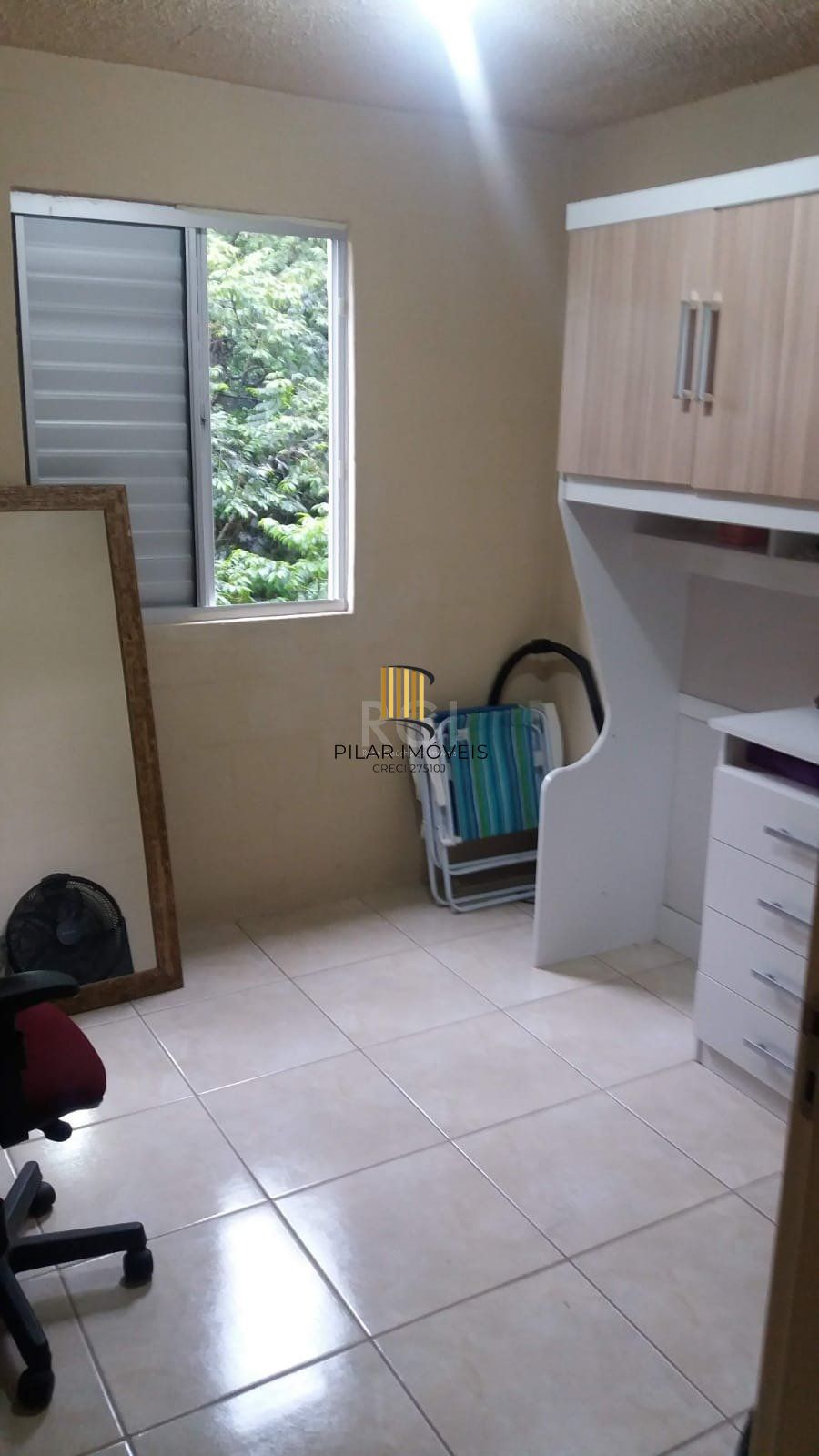 Apartamento para Venda - 38.38m², 2 dormitórios, 1 vaga - Lomba do Pinheiro
