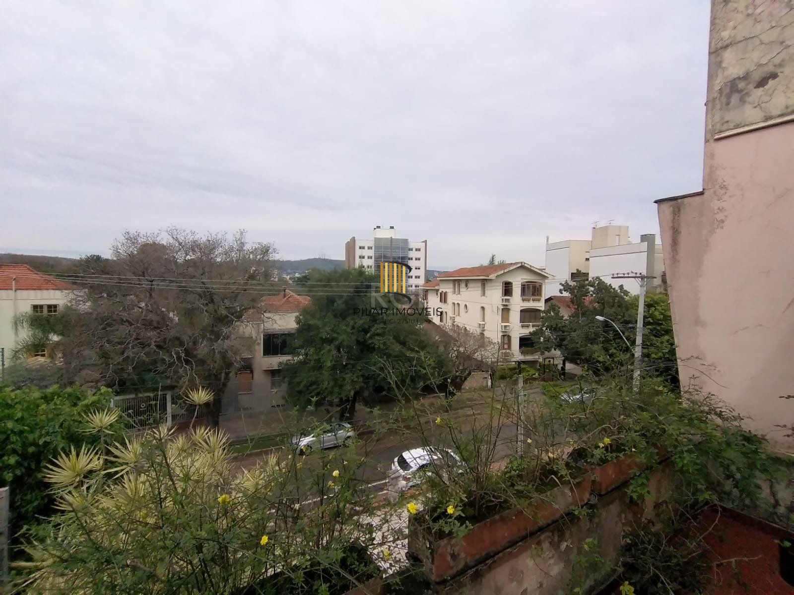 Casa para Venda - 115m², 3 dormitórios, 1 vaga - Petrópolis