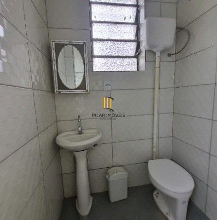 Casa 4 dormitórios no bairro Partenon
