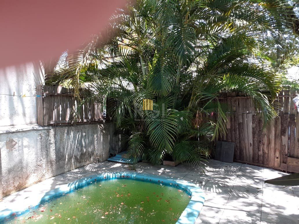 Casa para Venda - 120m², 3 dormitórios, 1 vaga - Santa Tereza