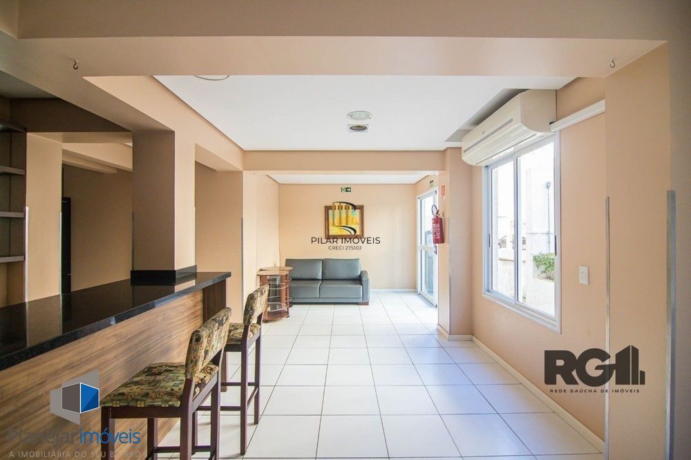 Apartamento de três quartos no Menino Deus