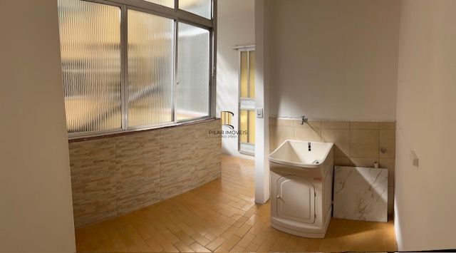 Apartamento 2 dormitórios no bairro Santana