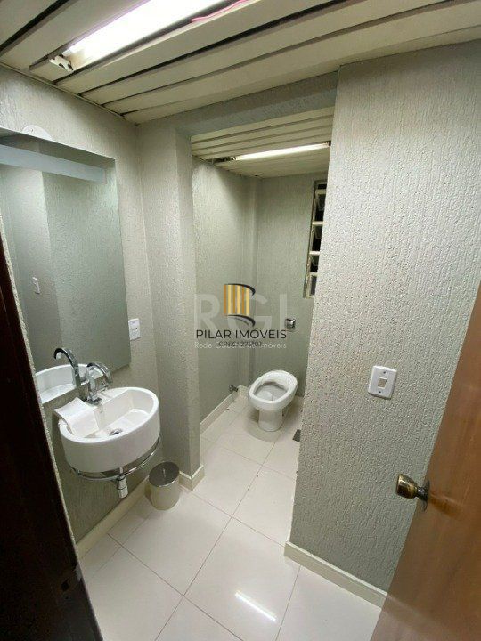 SALA COMERCIAL NO CENTRO HISTÓRICO