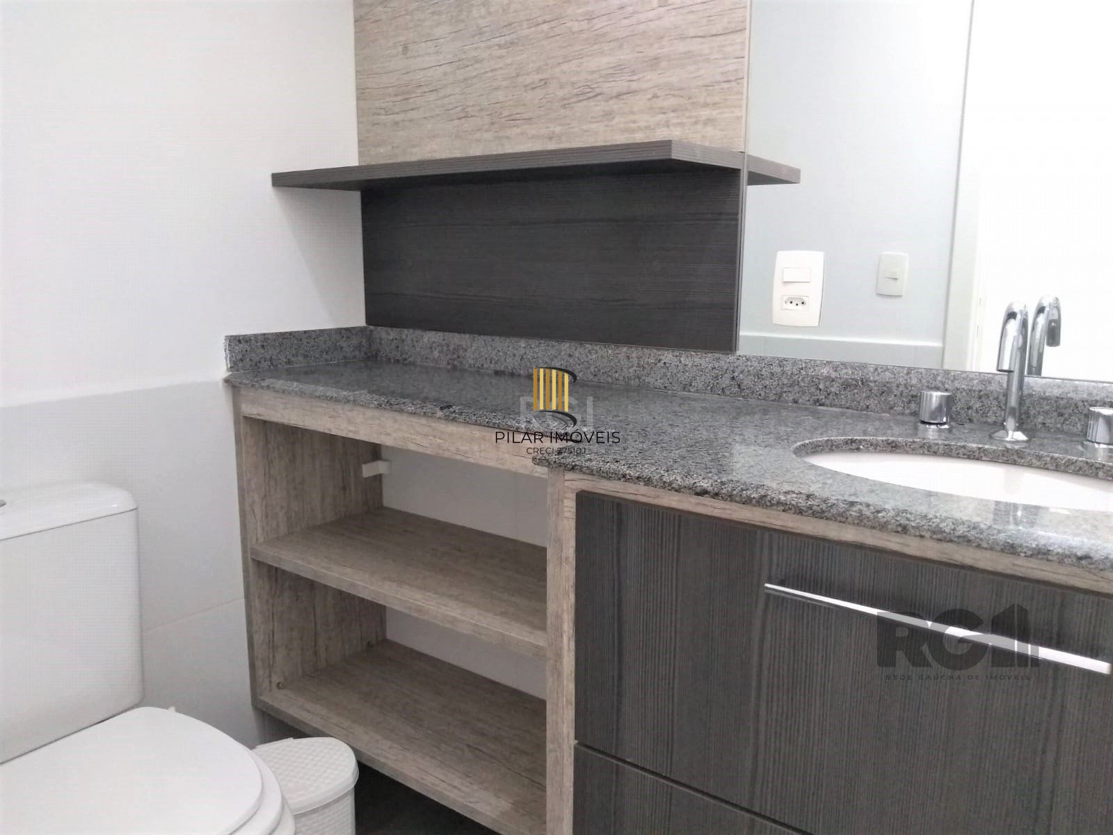 Apartamento para Venda - 67.28m², 2 dormitórios, sendo 1 suites, 1 vaga - Cidade Baixa