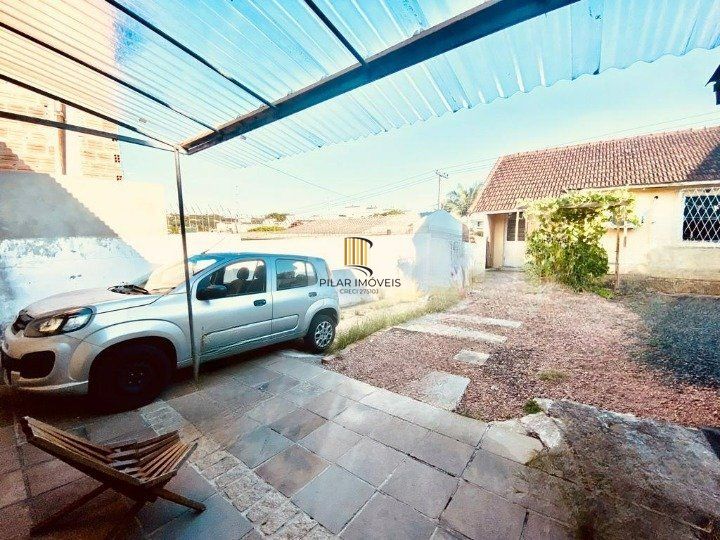 CASA BAIRRO CAMAQUÃ COM 4 DORMITORIOS