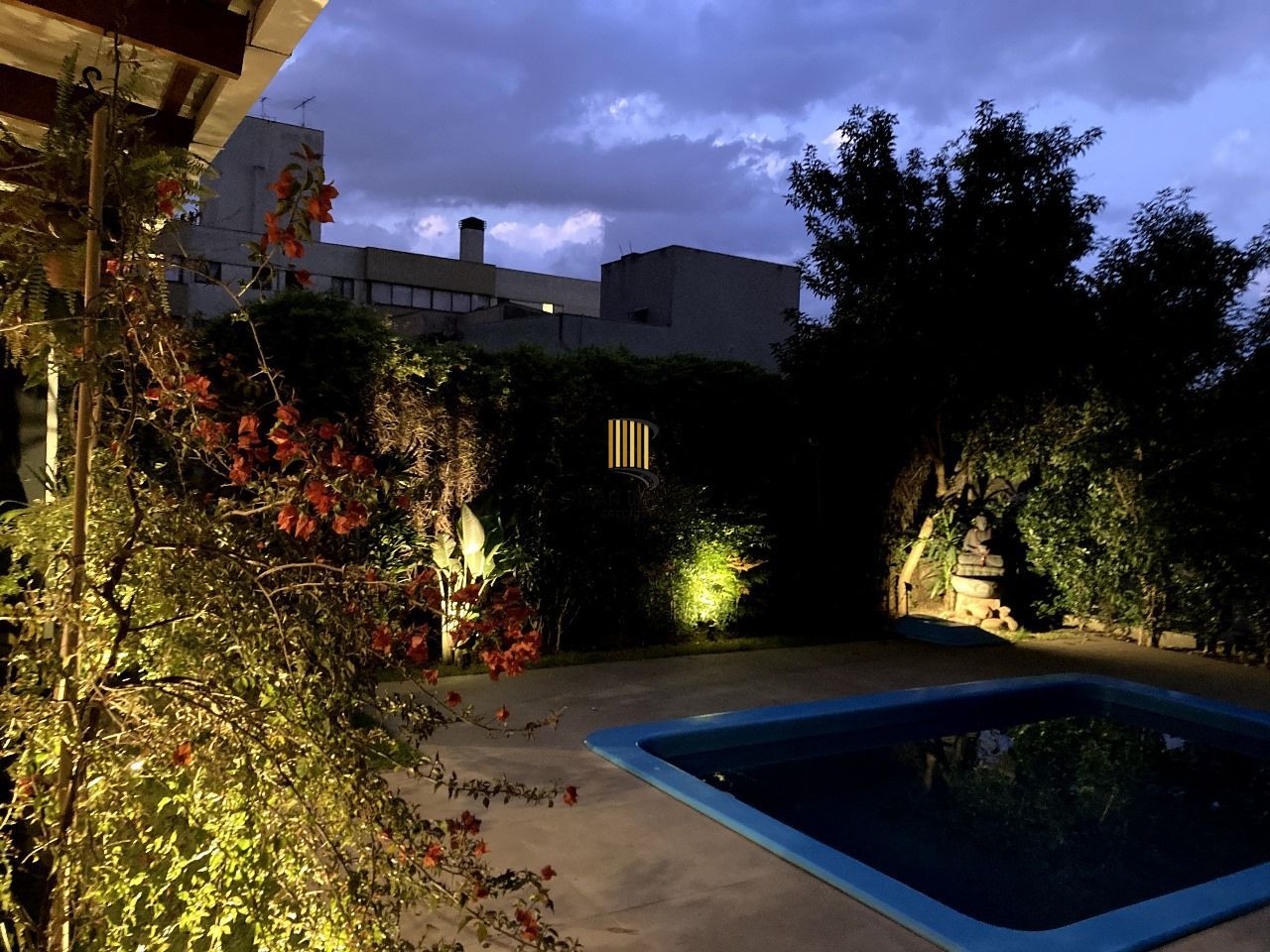 Casa 3 dormitórios no bairro Auxiliadora