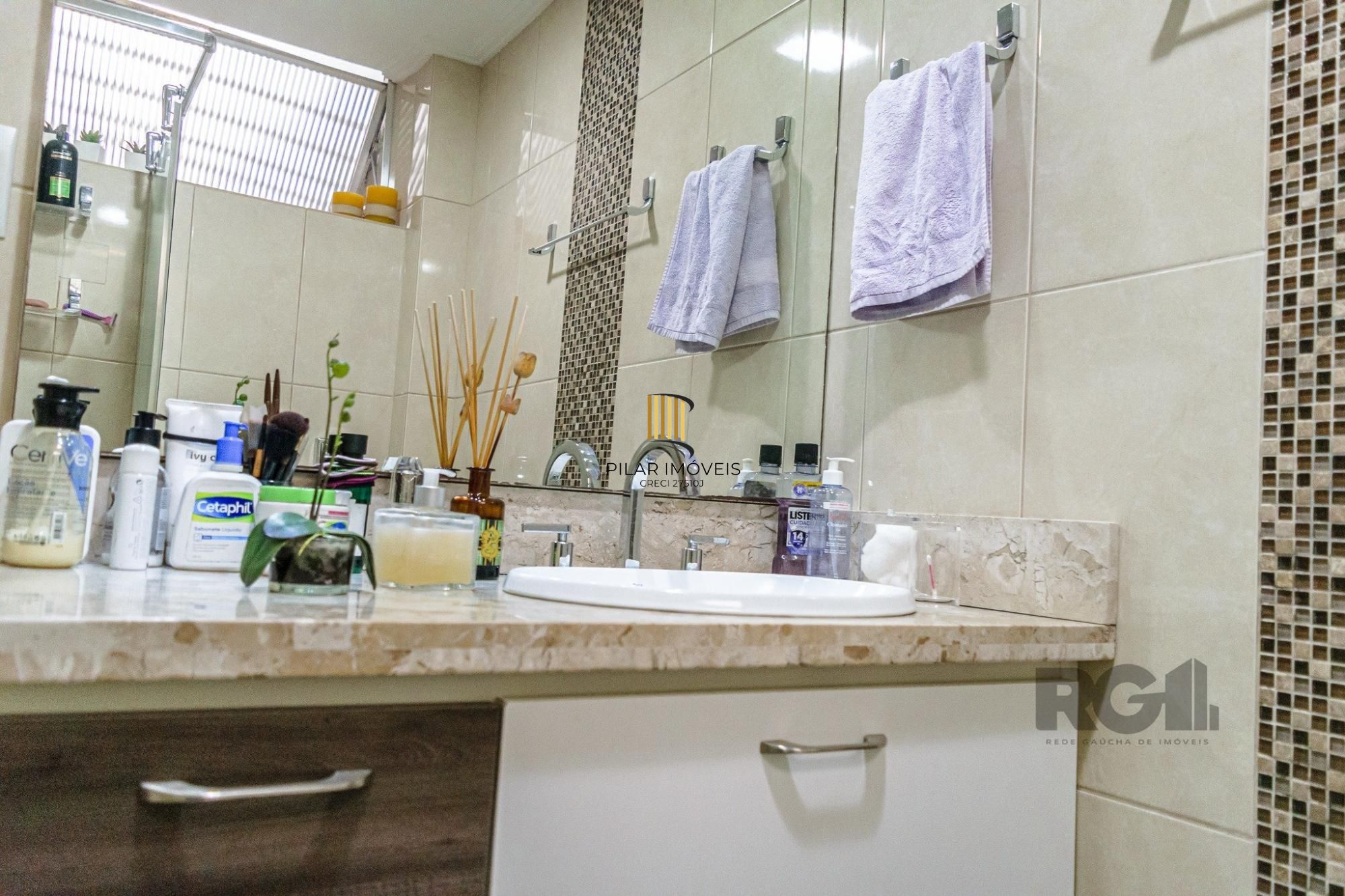 Apartamento 2 dormitórios no bairro Petrópolis
