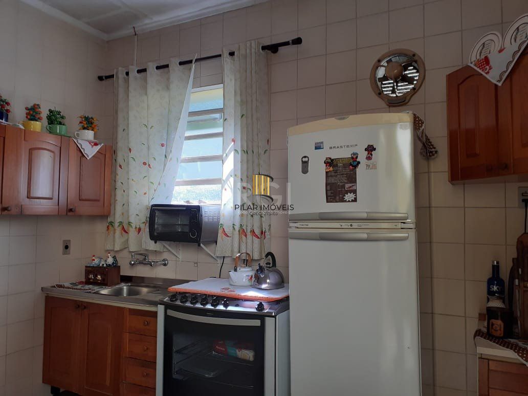 Casa para Venda - 360m², 3 dormitórios, sendo 1 suites, 4 vagas - Santana