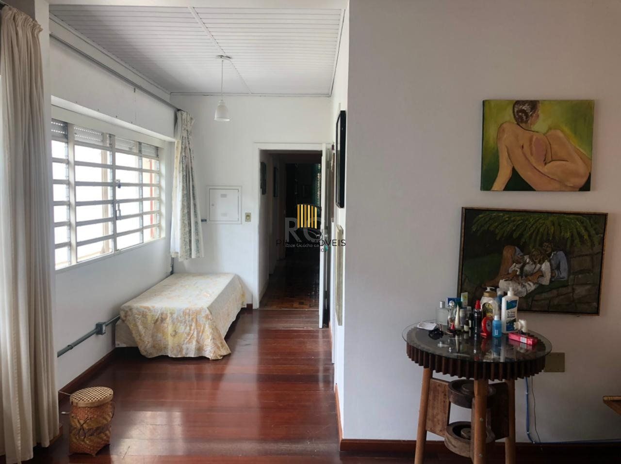 Casa para Venda - 336m², 4 dormitórios, sendo 1 suites, 2 vagas - Azenha