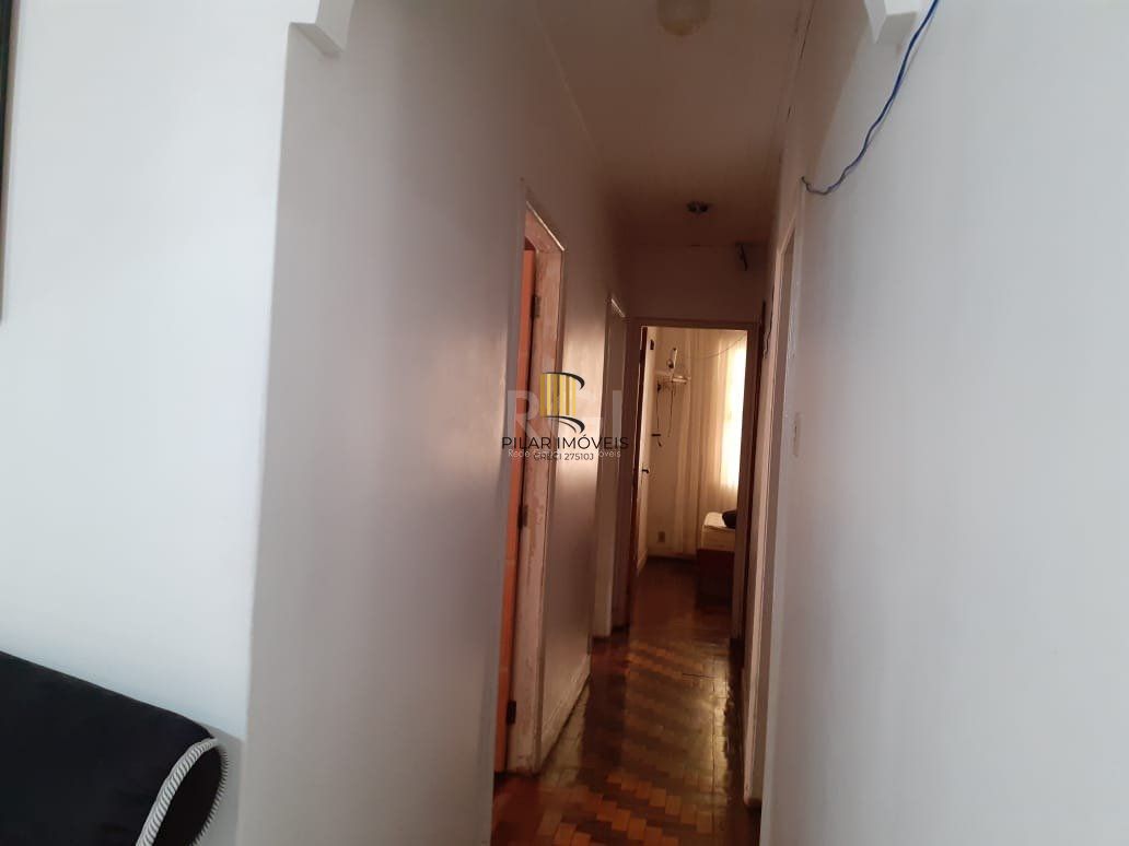 Casa para Venda - 360m², 3 dormitórios, sendo 1 suites, 4 vagas - Santana