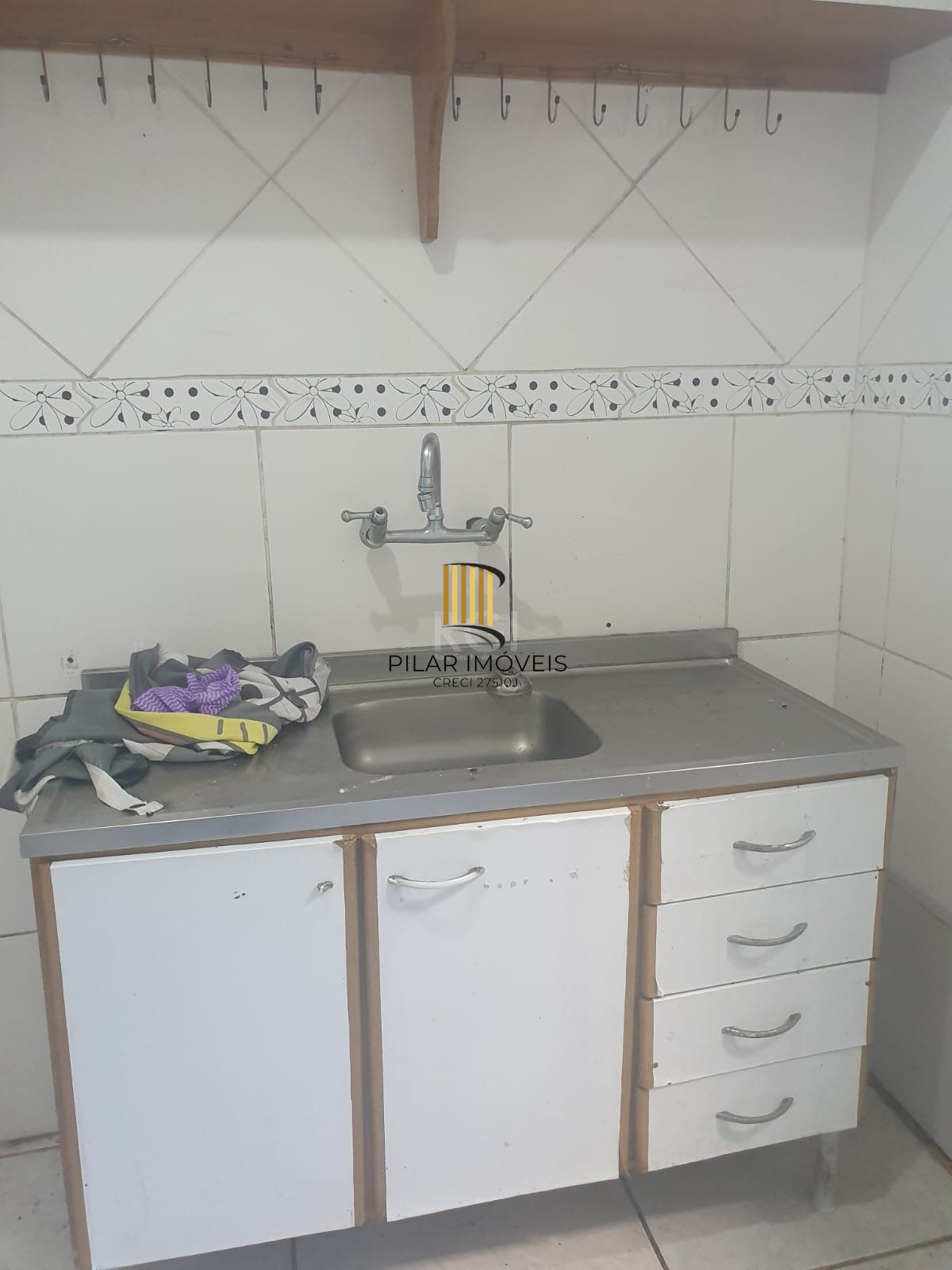 Casa para Venda - 242m², 3 dormitórios, 1 vaga - Cidade Baixa