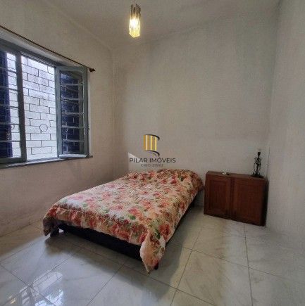 Casa 4 dormitórios no bairro Partenon