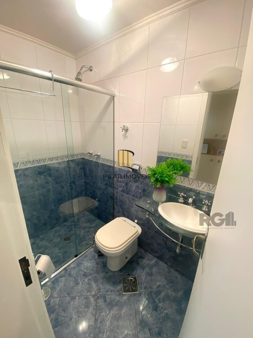 Apartamento 3 dormitórios no bairro Menino Deus