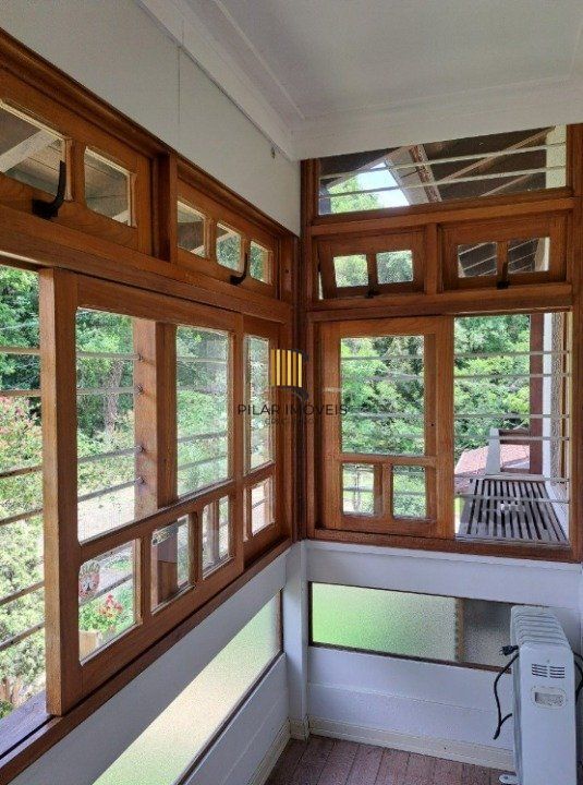 Casa 3 dormitórios no bairro Espírito Santo