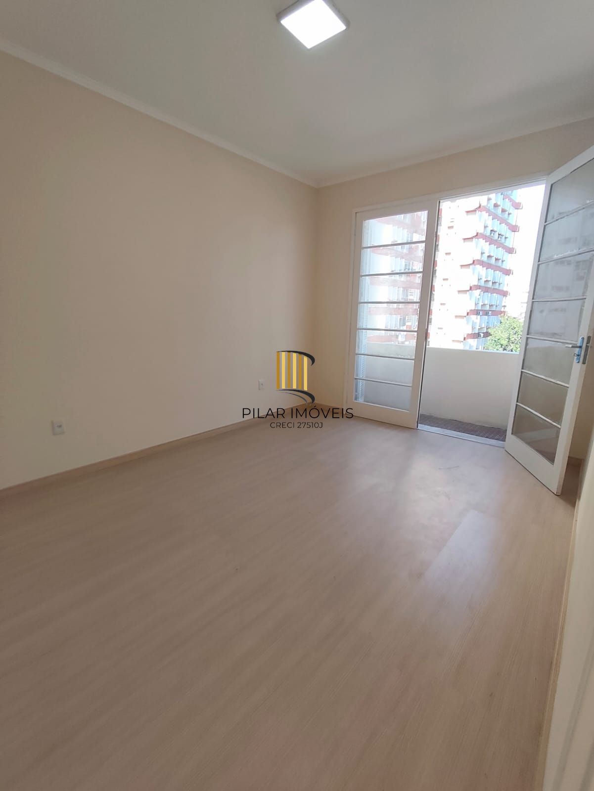 Apartamento 2 dormitórios no bairro Farroupilha