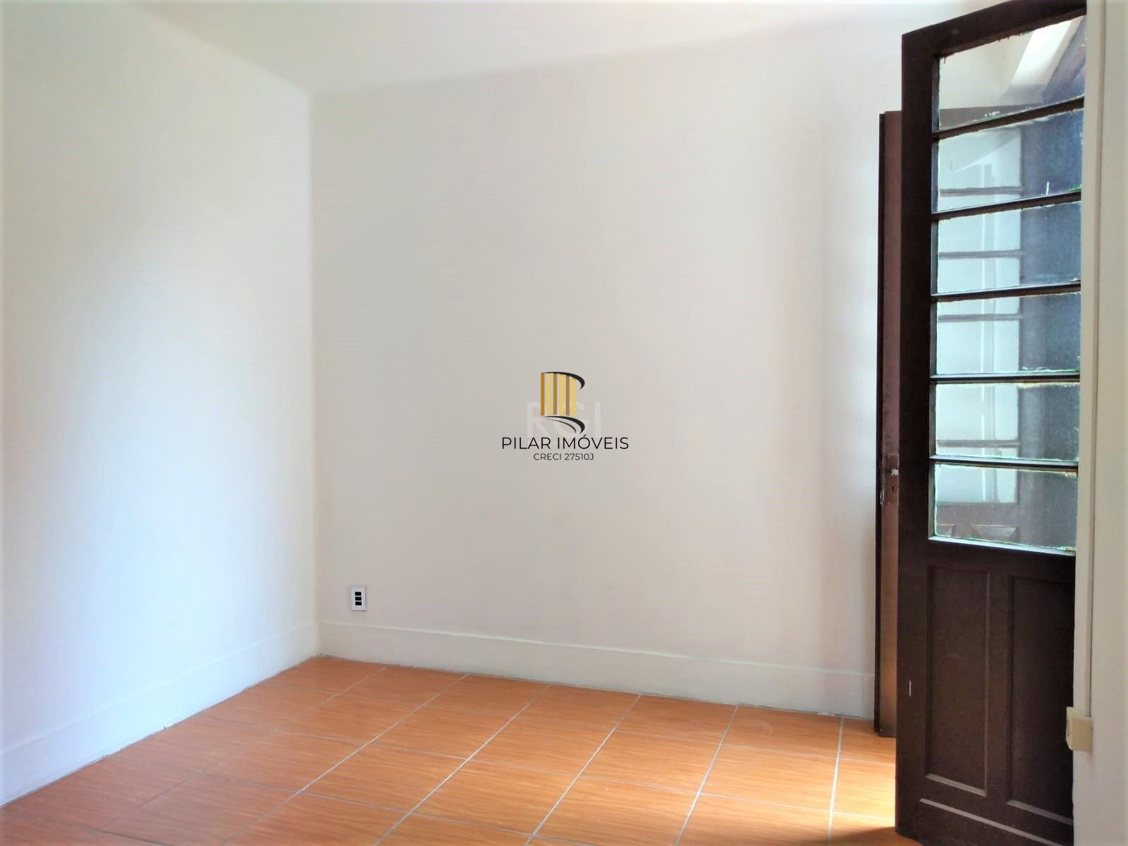 Casa para Venda - 124.36m², 3 dormitórios, sendo 2 suites, Santana