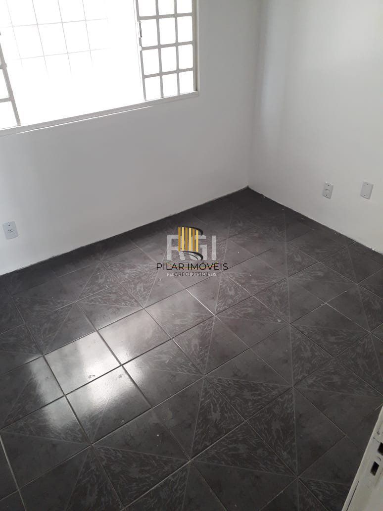 Casa para Venda - 91m², 3 dormitórios, 3 vagas - Jardim Ypu