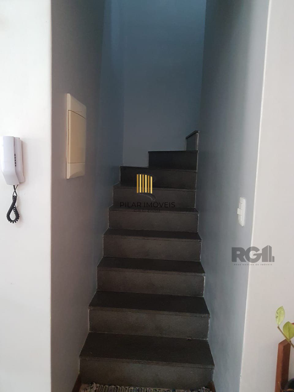 Casa de Condomínio 3 dormitórios no bairro Partenon