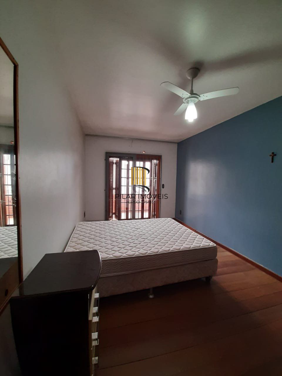 Casa para Venda - 262.02m², 3 dormitórios, sendo 1 suites, 6 vagas - Auxiliadora