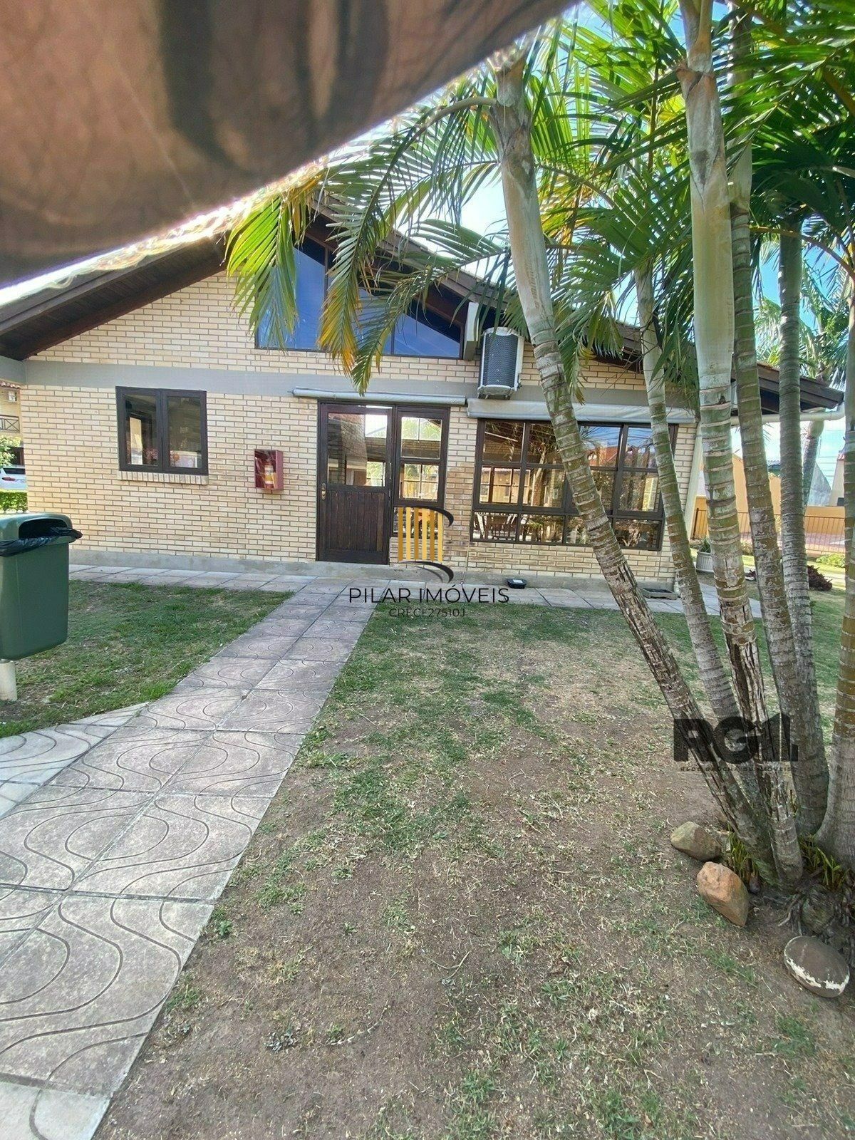 Casa de Condomínio 2 dormitórios no bairro Hípica