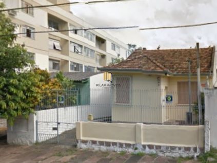 Casa para Venda - 80m², 3 dormitórios, 6 vagas - Medianeira - Pilar Imóveis