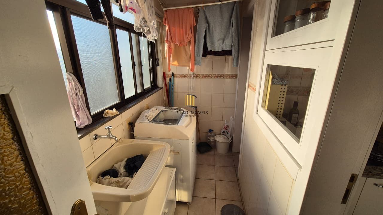 Apartamento 3 dormitórios no bairro Praia de Belas