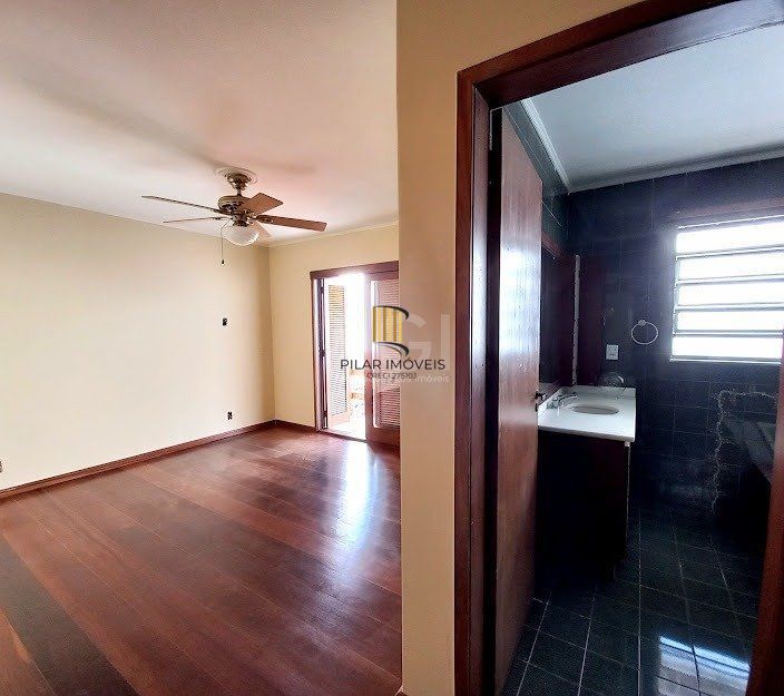 Casa para Venda - 224m², 3 dormitórios, sendo 1 suites, 3 vagas - Santana