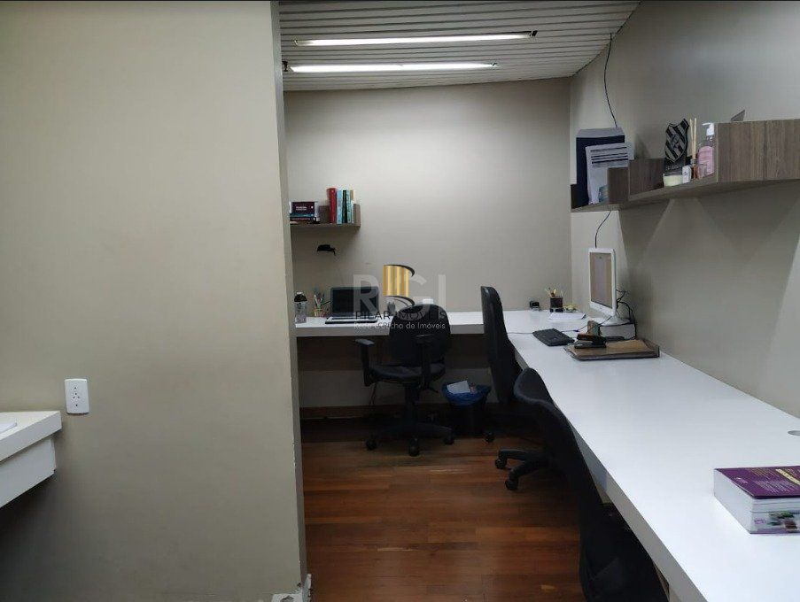 SALA COMERCIAL NO CENTRO HISTÓRICO