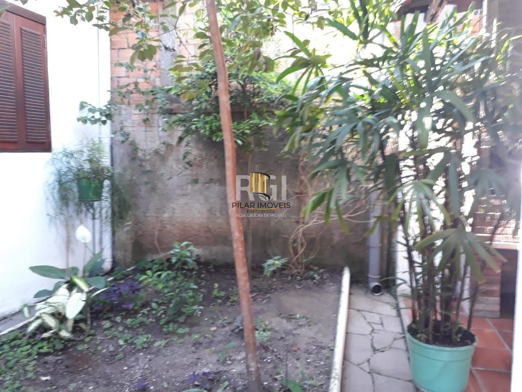 Casa para Venda - 200m², 3 dormitórios, sendo 1 suites, 1 vaga - Santana