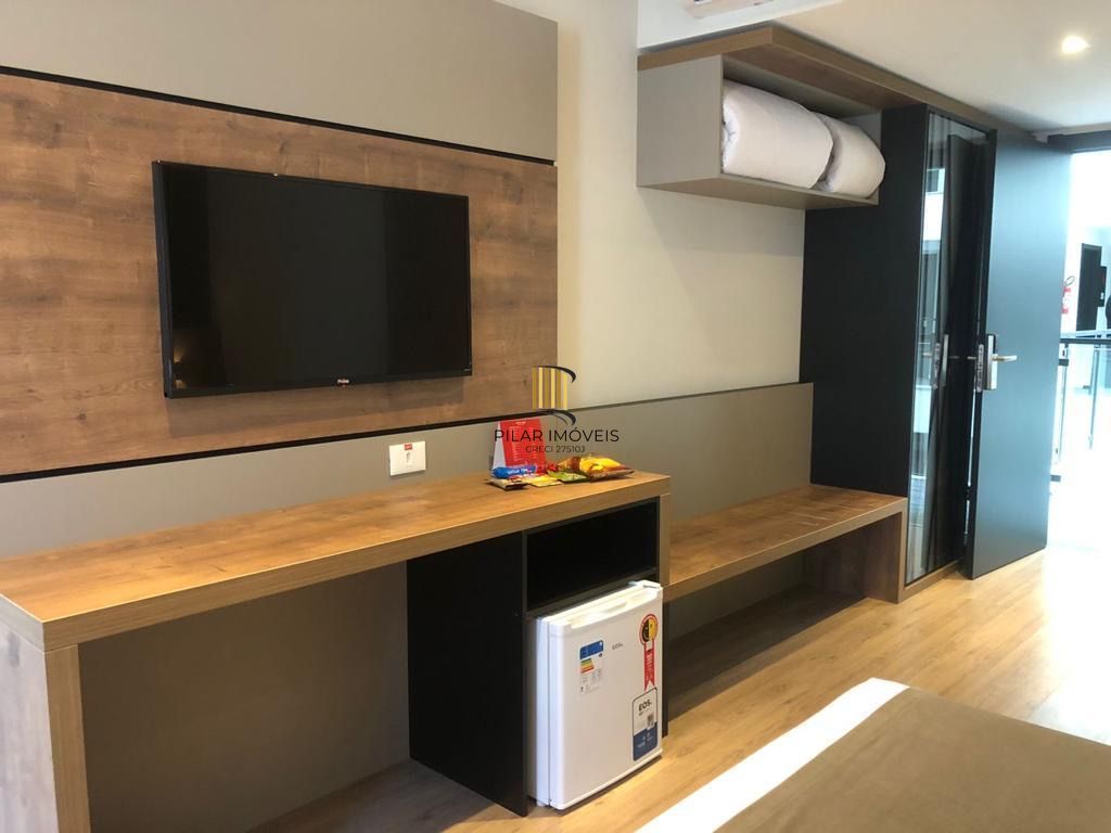 Flat 1 dormitório no bairro Centro