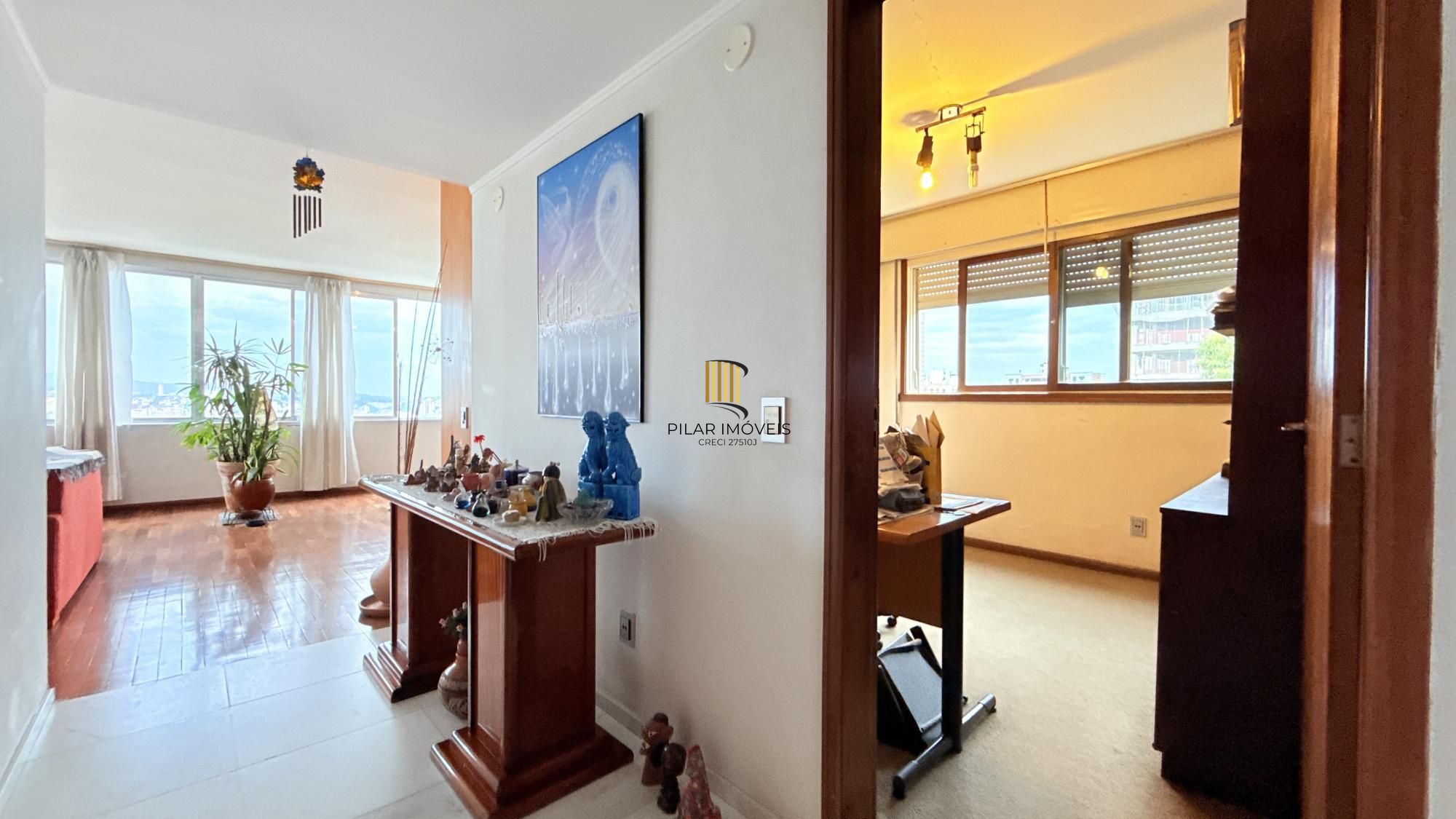 Apartamento 4 dormitórios no bairro Rio Branco