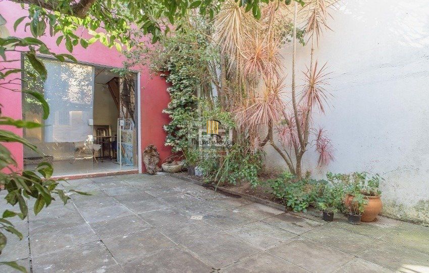 Casa para Venda - 147.56m², 2 dormitórios, 2 vagas - Partenon