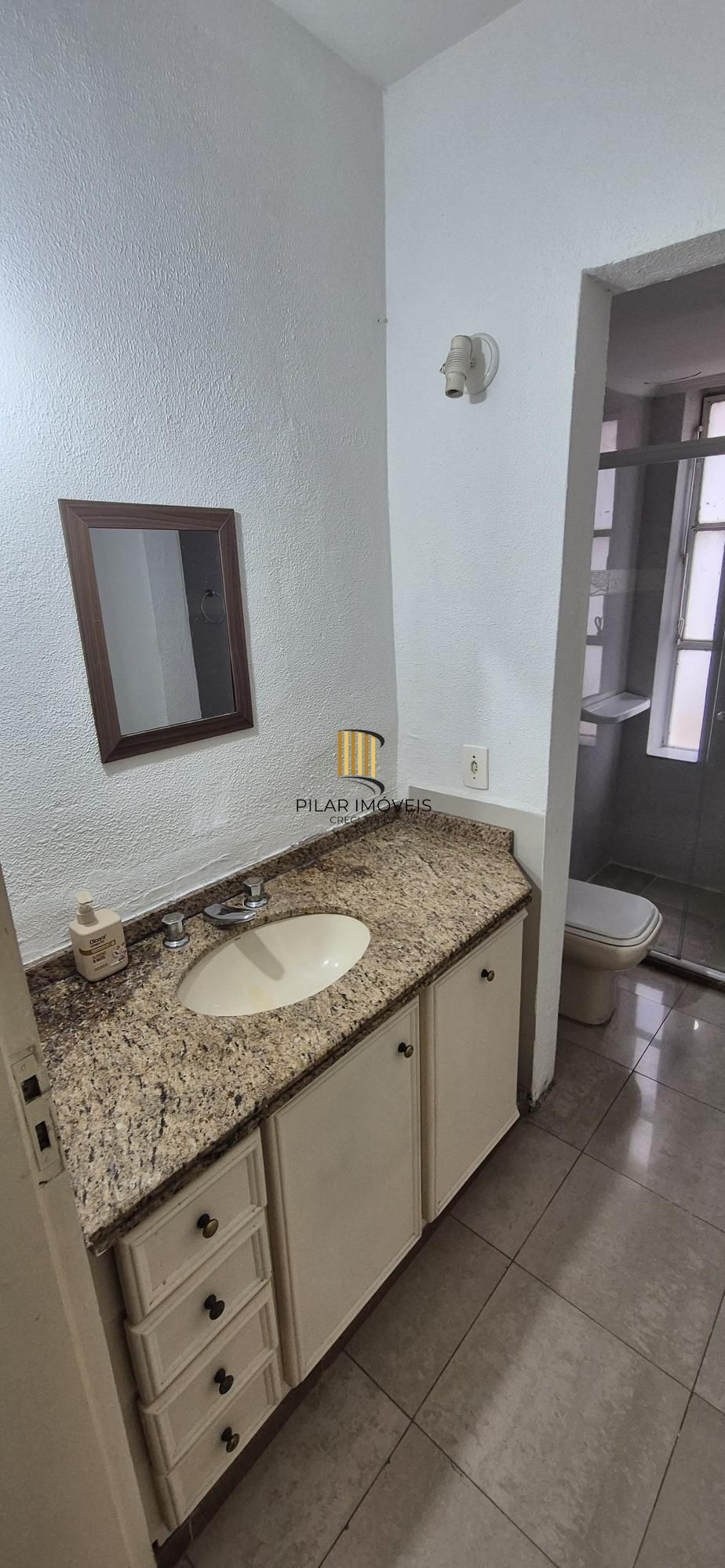 Apartamento 3 dormitórios no bairro Menino Deus