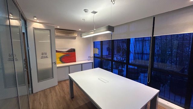 Conjunto Comercial no bairro Rio Branco