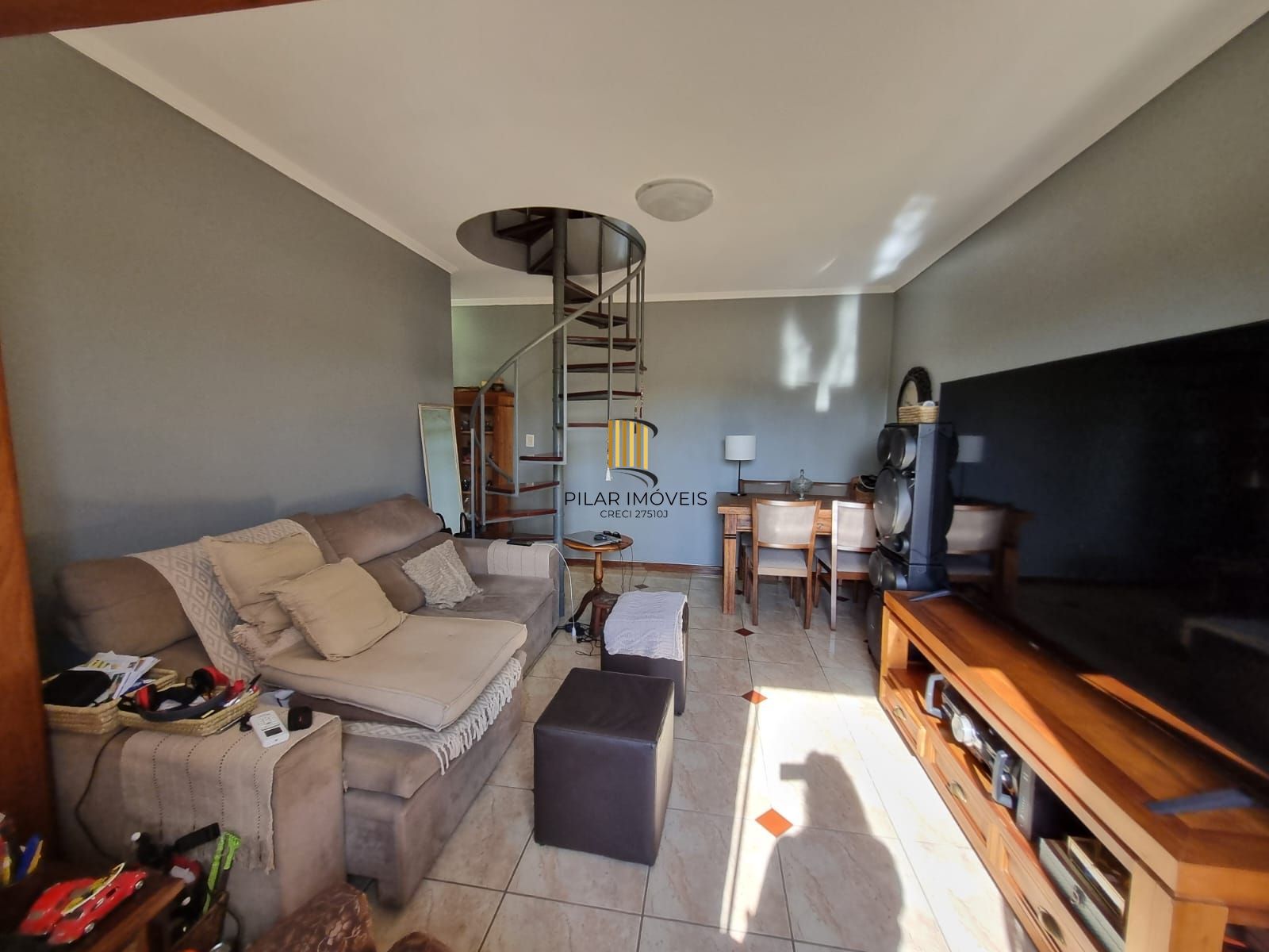 Apartamento cobertura de 1 dormitório no Bairro Santo Antonio