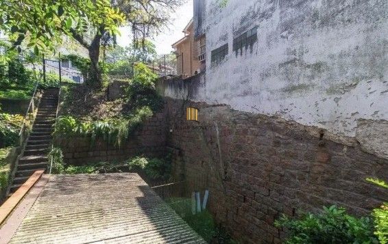 Casa para Venda - 115m², 3 dormitórios, 1 vaga - Petrópolis