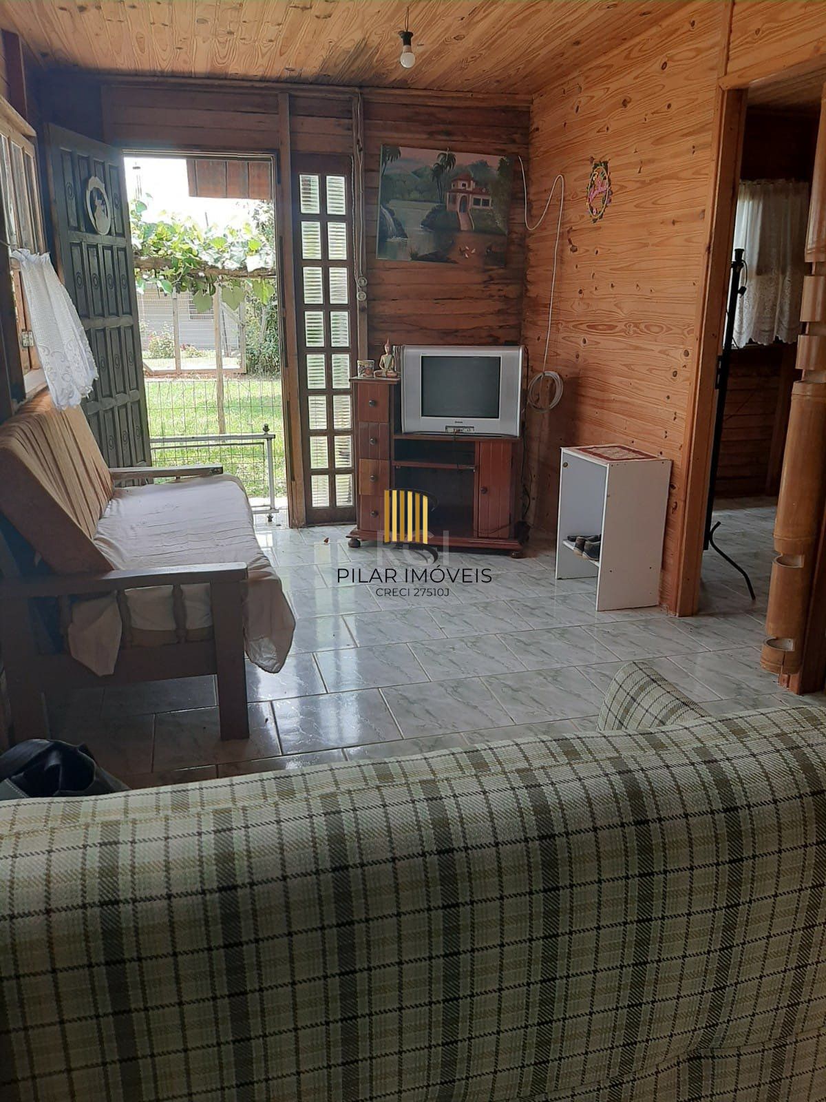 Sítio para Venda - 1800m², 2 dormitórios, Horto Das Oliveiras