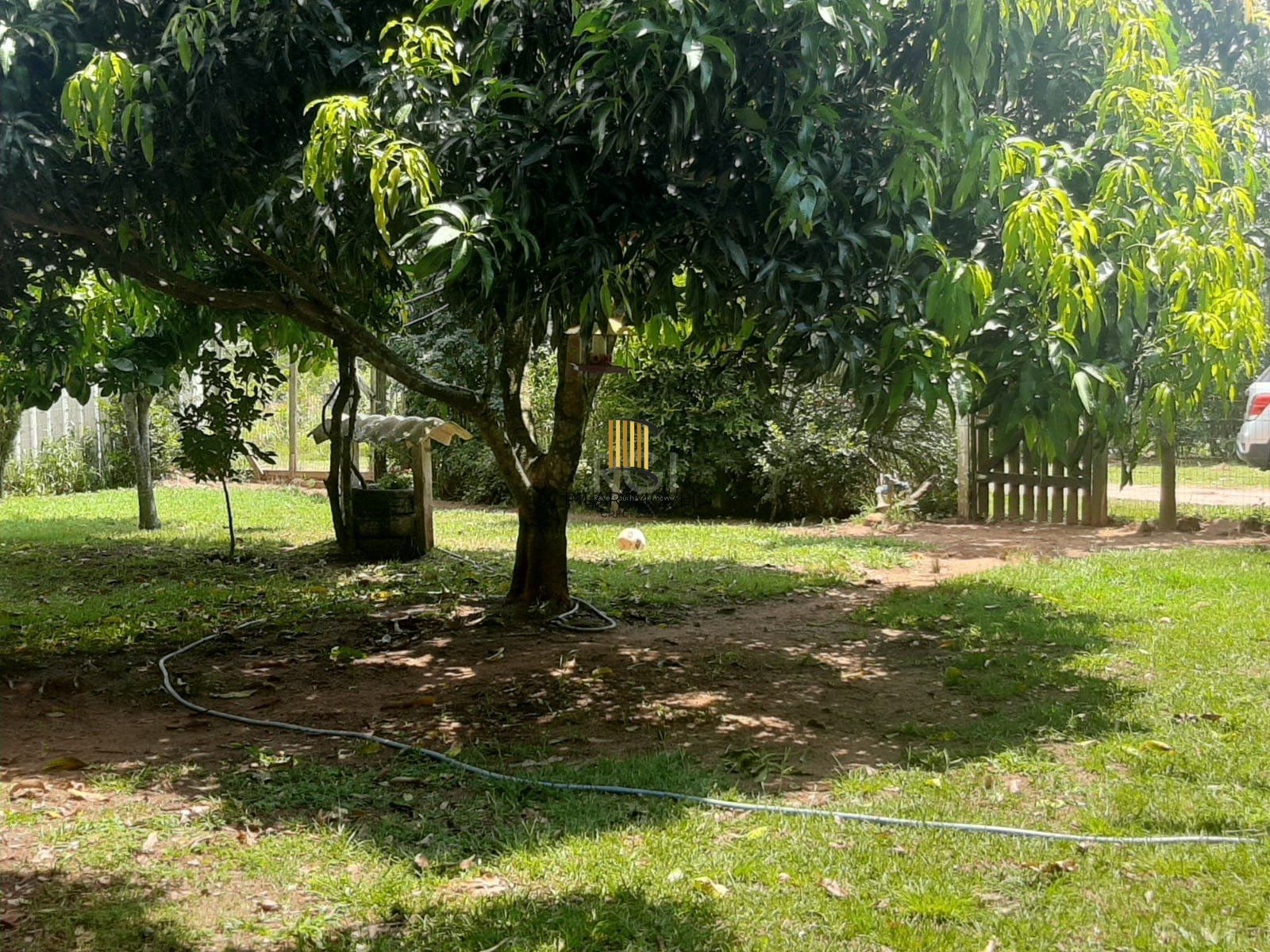 Sítio para Venda - 1800m², 2 dormitórios, Horto Das Oliveiras