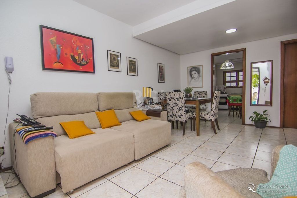 Casa de Condomínio 2 dormitórios no bairro Morro Santana